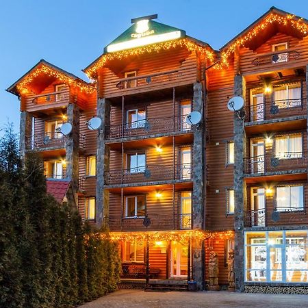 Hotel У Мар'Яни І Назара Jaremče Esterno foto